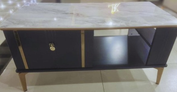 Marble centre table - A 04